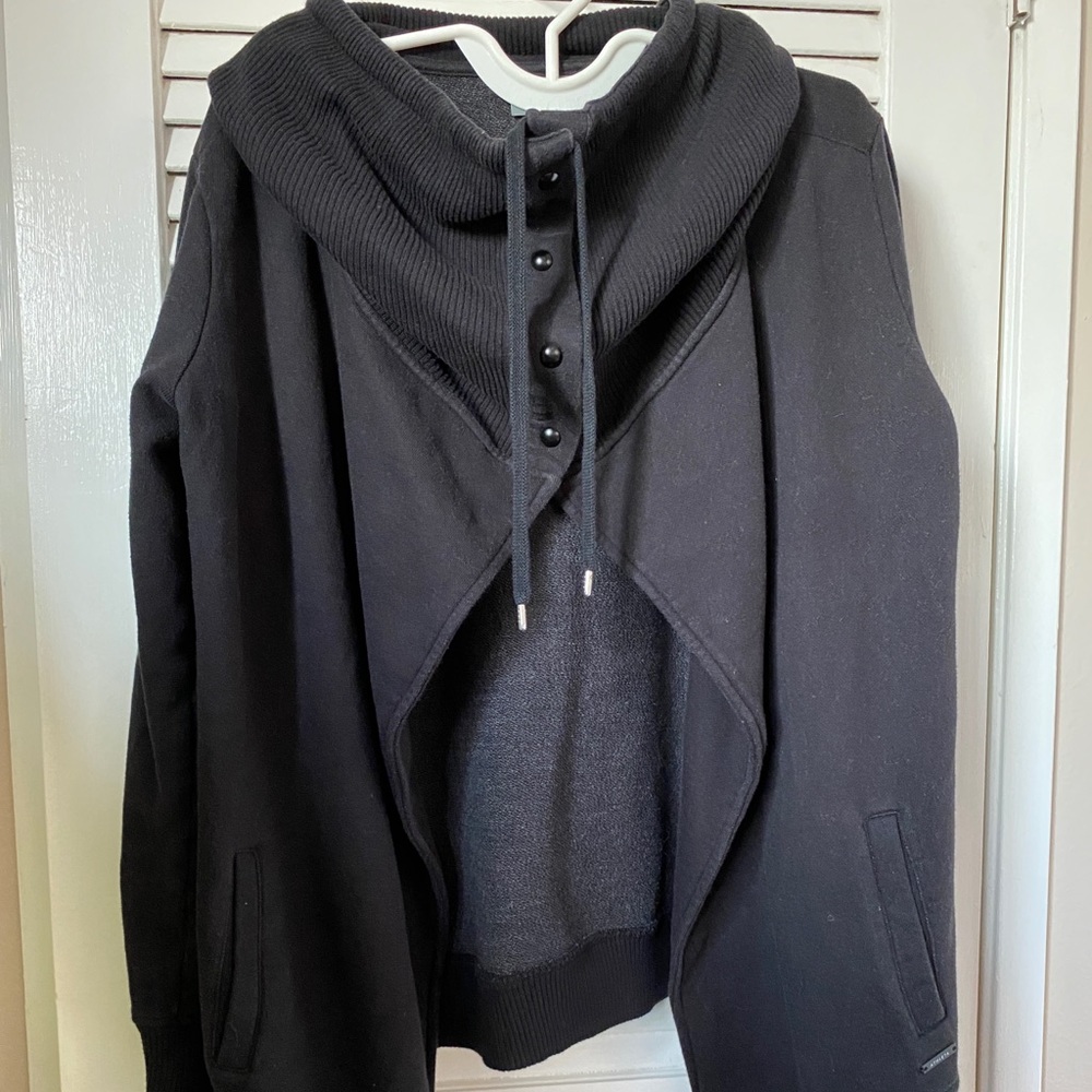 Athleta Black Cape/Jacket, Medium